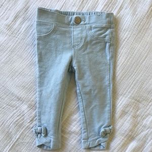 Girls Light Wash Skinny Jeans w/ Boys